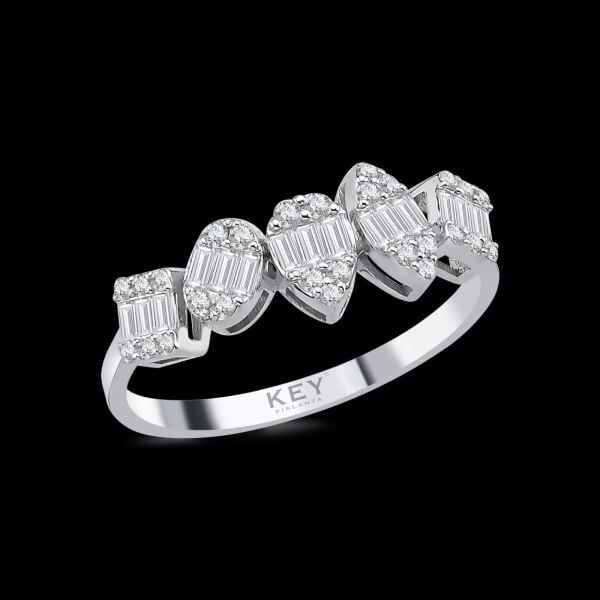 0.37 Ct Ritim Pırlanta Yüzük
