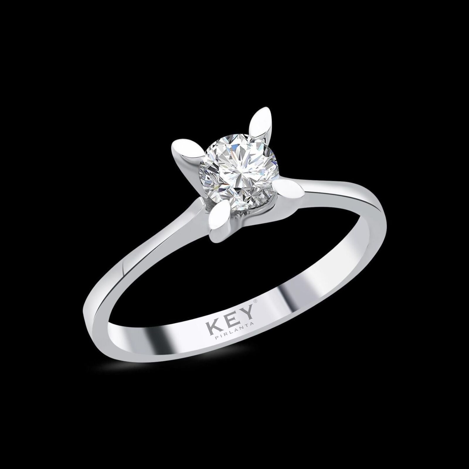 0.43 ct Pırlanta Badem Tektaş